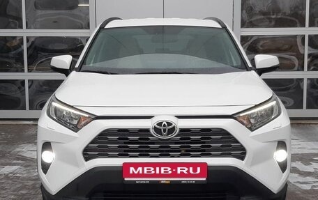 Toyota RAV4, 2021 год, 4 250 000 рублей, 2 фотография