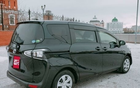 Toyota Sienta II, 2018 год, 1 759 000 рублей, 4 фотография