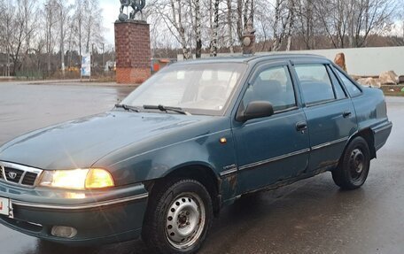 Daewoo Nexia I рестайлинг, 2003 год, 100 000 рублей, 11 фотография