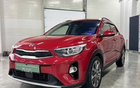 KIA Stonic, 2019 год, 1 829 900 рублей, 2 фотография