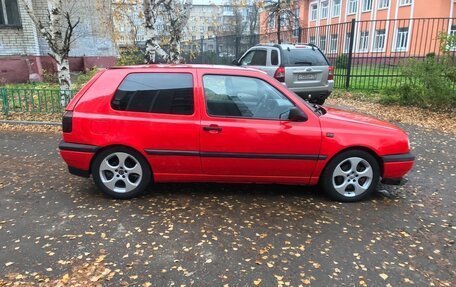 Volkswagen Golf III, 1994 год, 395 000 рублей, 2 фотография