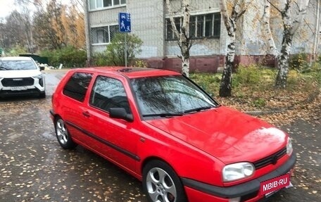 Volkswagen Golf III, 1994 год, 395 000 рублей, 3 фотография