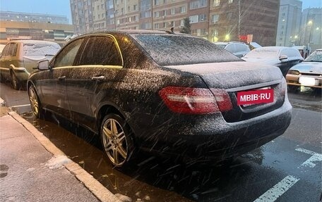 Mercedes-Benz E-Класс, 2012 год, 1 670 000 рублей, 4 фотография