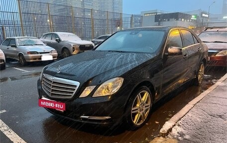 Mercedes-Benz E-Класс, 2012 год, 1 670 000 рублей, 8 фотография