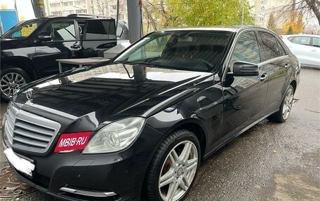 Mercedes-Benz E-Класс, 2012 год, 1 670 000 рублей, 26 фотография