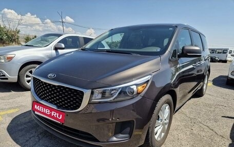 KIA Sedona III, 2017 год, 2 150 000 рублей, 6 фотография