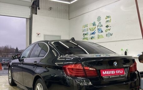 BMW 5 серия, 2010 год, 1 700 000 рублей, 8 фотография