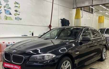 BMW 5 серия, 2010 год, 1 700 000 рублей, 6 фотография