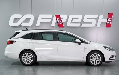 Opel Astra K, 2018 год, 1 260 000 рублей, 5 фотография