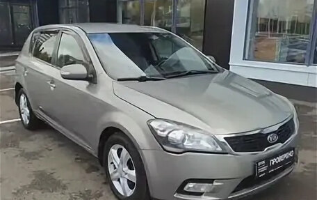 KIA cee'd I рестайлинг, 2010 год, 850 000 рублей, 5 фотография