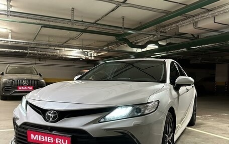 Toyota Camry, 2021 год, 3 485 000 рублей, 1 фотография