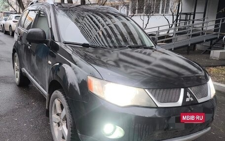 Mitsubishi Outlander III рестайлинг 3, 2008 год, 900 000 рублей, 3 фотография