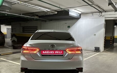 Toyota Camry, 2021 год, 3 485 000 рублей, 6 фотография