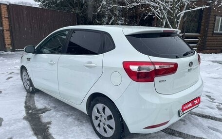 KIA Rio III рестайлинг, 2013 год, 865 000 рублей, 3 фотография