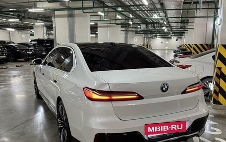 BMW 7 серия, 2022 год, 14 200 000 рублей, 5 фотография