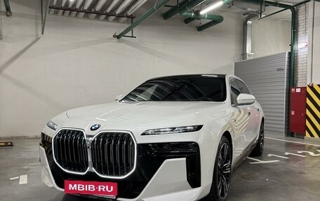 BMW 7 серия, 2022 год, 14 200 000 рублей, 10 фотография