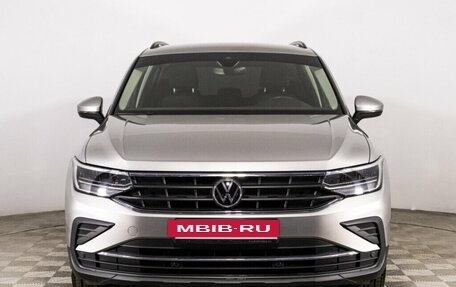 Volkswagen Tiguan II, 2021 год, 3 145 000 рублей, 2 фотография