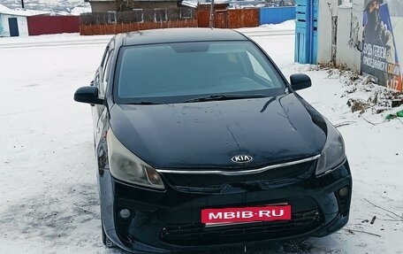 KIA Rio IV, 2019 год, 1 000 000 рублей, 2 фотография