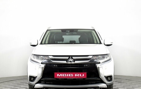 Mitsubishi Outlander III рестайлинг 3, 2017 год, 2 520 000 рублей, 2 фотография