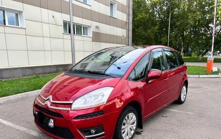 Citroen C4 Picasso II рестайлинг, 2012 год, 700 000 рублей, 6 фотография