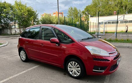 Citroen C4 Picasso II рестайлинг, 2012 год, 700 000 рублей, 17 фотография