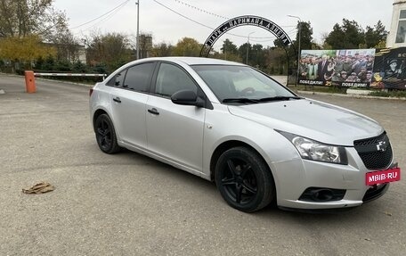 Chevrolet Cruze II, 2011 год, 580 000 рублей, 3 фотография