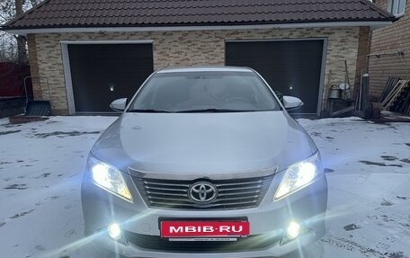 Toyota Camry, 2012 год, 1 750 000 рублей, 1 фотография