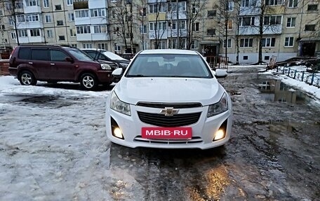 Chevrolet Cruze II, 2013 год, 888 000 рублей, 3 фотография