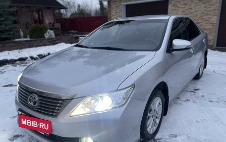 Toyota Camry, 2012 год, 1 750 000 рублей, 2 фотография