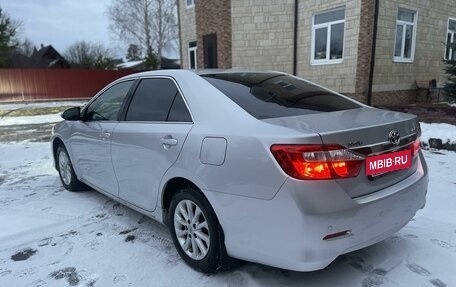 Toyota Camry, 2012 год, 1 750 000 рублей, 8 фотография