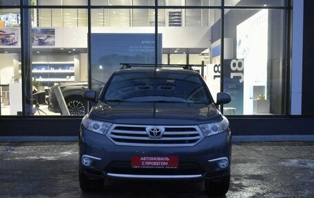 Toyota Highlander III, 2011 год, 2 300 000 рублей, 2 фотография