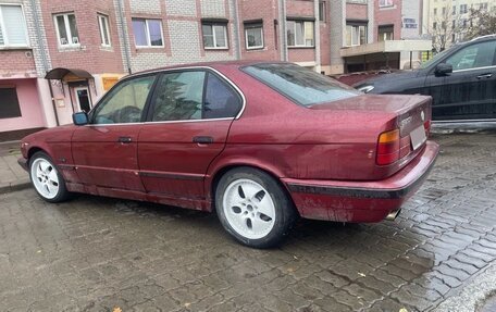 BMW 5 серия, 1988 год, 310 000 рублей, 3 фотография