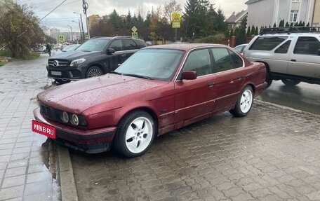 BMW 5 серия, 1988 год, 310 000 рублей, 4 фотография