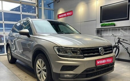 Volkswagen Tiguan II, 2018 год, 2 369 000 рублей, 1 фотография