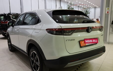 Honda Vezel, 2023 год, 3 350 000 рублей, 7 фотография