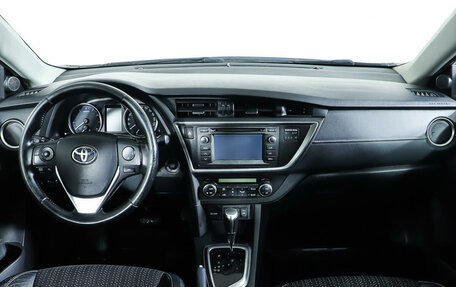 Toyota Auris II, 2014 год, 13 фотография