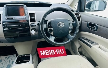 Toyota Prius, 2008 год, 1 099 000 рублей, 15 фотография