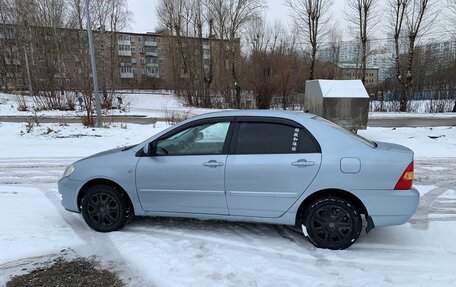 Toyota Corolla, 2005 год, 650 000 рублей, 2 фотография