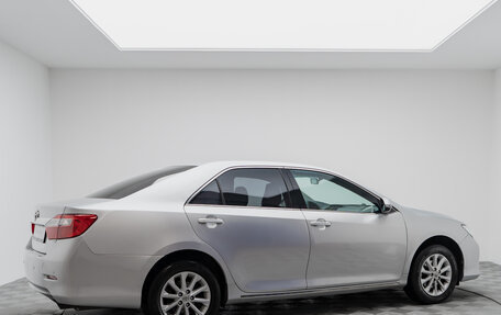 Toyota Camry, 2012 год, 1 370 000 рублей, 5 фотография