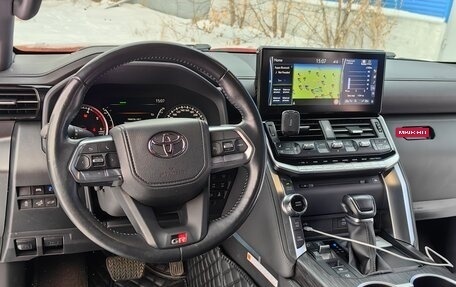 Toyota Land Cruiser, 2021 год, 13 900 000 рублей, 17 фотография