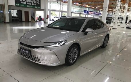 Toyota Camry, 2024 год, 3 600 000 рублей, 5 фотография