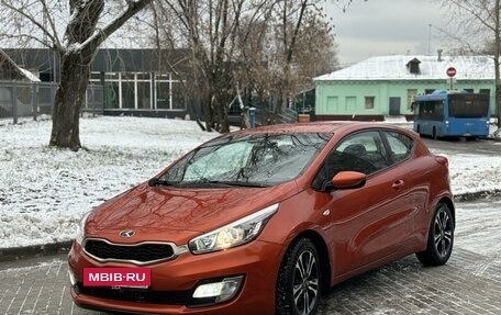 KIA cee'd III, 2014 год, 1 400 000 рублей, 2 фотография