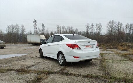 Hyundai Solaris II рестайлинг, 2012 год, 850 000 рублей, 17 фотография