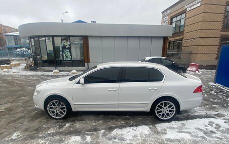 Skoda Superb III рестайлинг, 2012 год, 1 350 000 рублей, 7 фотография