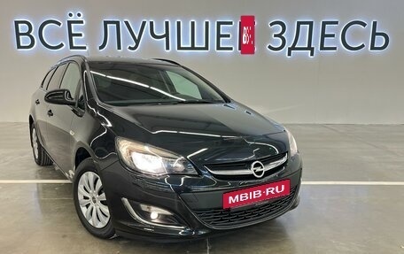 Opel Astra J, 2013 год, 1 345 000 рублей, 5 фотография