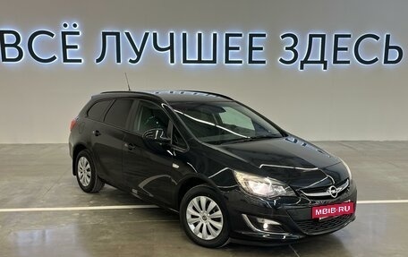 Opel Astra J, 2013 год, 1 345 000 рублей, 3 фотография