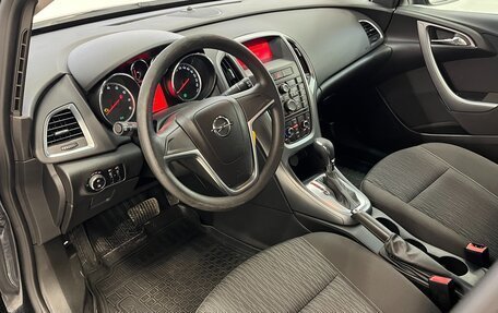 Opel Astra J, 2013 год, 1 345 000 рублей, 18 фотография