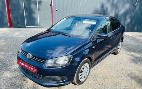 Volkswagen Polo VI (EU Market), 2012 год, 810 000 рублей, 3 фотография