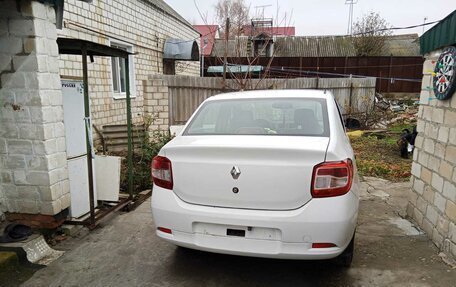 Renault Logan II, 2014 год, 900 000 рублей, 7 фотография