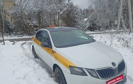 Skoda Octavia, 2019 год, 1 345 000 рублей, 5 фотография